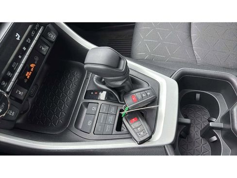 Used 2023 Toyota RAV4 XLE w/ Convenience Package image 21