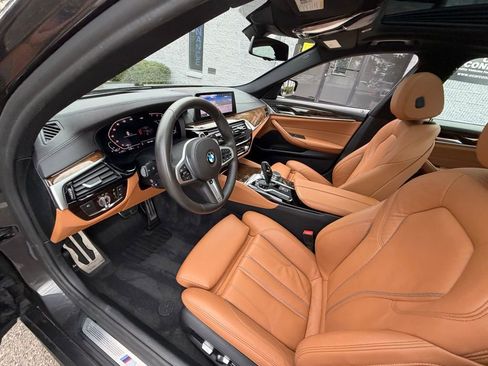 Used 2020 BMW 540i xDrive w/ M Sport Package image 15