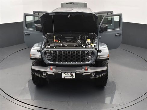New 2025 Jeep Wrangler Rubicon image 26