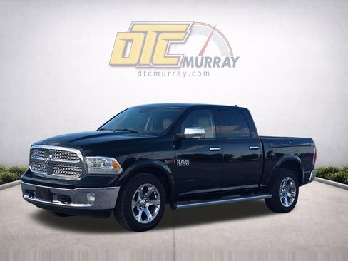 Used 2015 RAM 1500 Laramie w/ Convenience Group AWD/4WD image 2