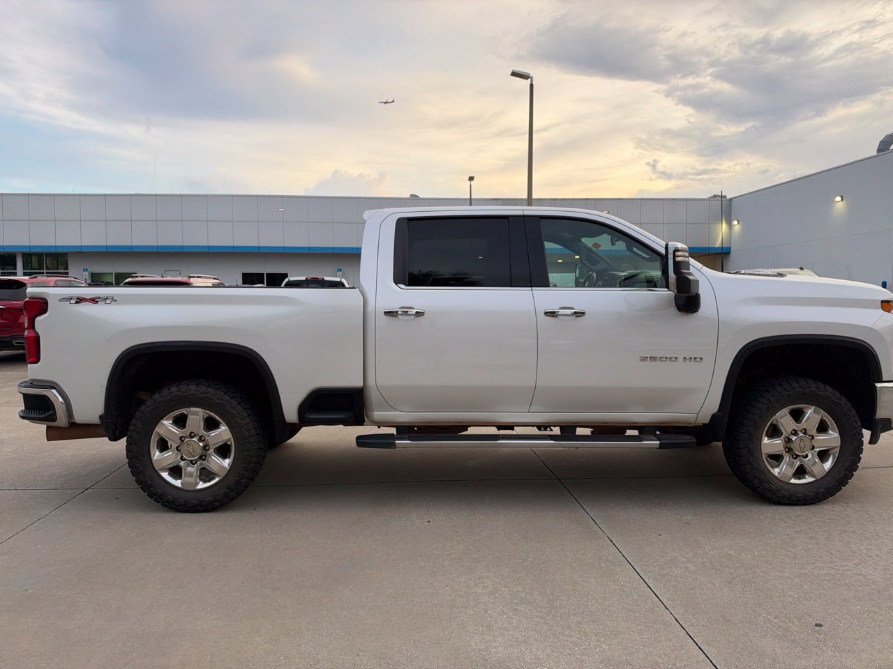 Used 2020 Chevrolet Silverado 2500 LTZ w/ LTZ Plus Package AWD/4WD image 9