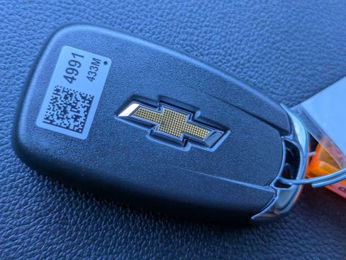 New 2026 Chevrolet Trax LT FWD image 23