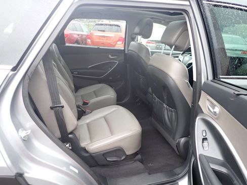 Used 2014 Hyundai Santa Fe Limited AWD/4WD image 10