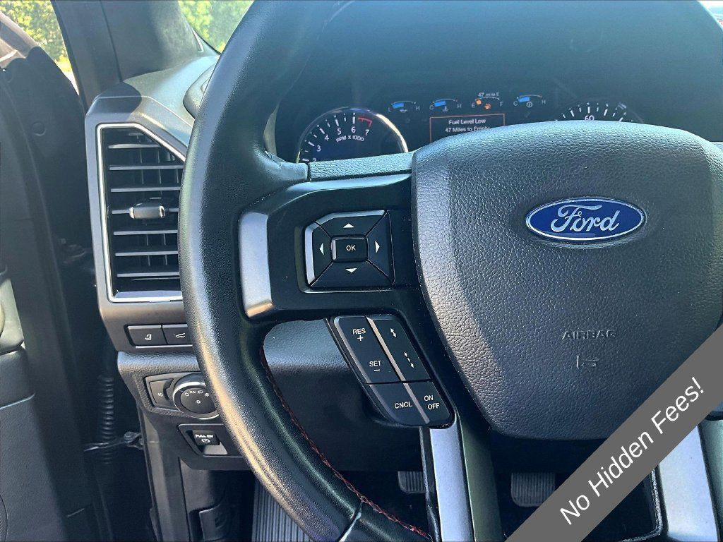 Used 2019 Ford Expedition Limited w/ Equipment Group 303A AWD/4WD image 17