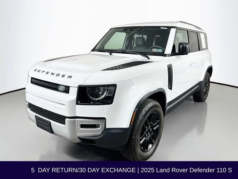Used 2025 Land Rover Defender 110 S AWD/4WD image 3