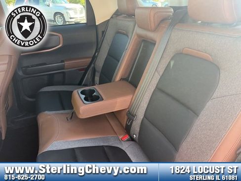 Used 2024 Ford Bronco Sport Outer Banks w/ Tech Package image 12