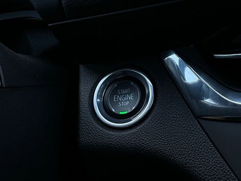 Used 2025 Buick Envista Preferred image 27