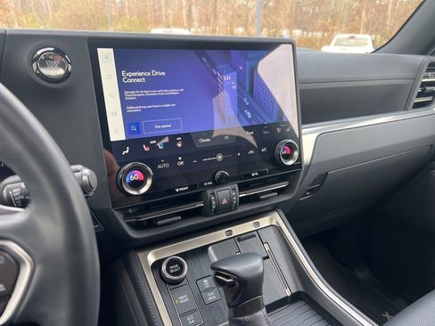 Used 2024 Lexus GX 550 550 Premium+ image 62