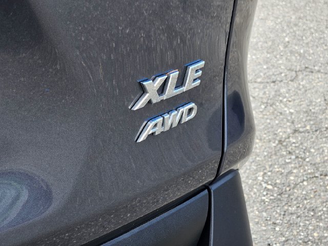 Used 2025 Toyota RAV4 XLE w/ Convenience Package AWD/4WD image 12