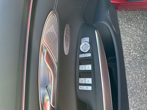 New 2026 Genesis GV70 2.5T Select AWD/4WD image 18