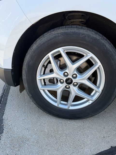 Used 2023 Ford Edge SEL AWD/4WD image 21