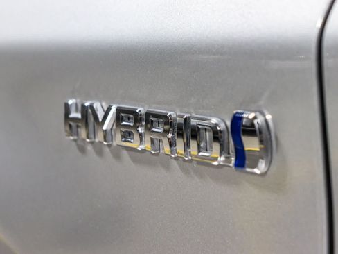 Used 2015 Toyota Prius Two FWD image 13