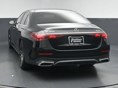 Used 2025 Mercedes-Benz E 350 4MATIC Sedan image 2