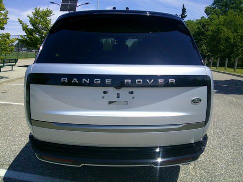 Used 2023 Land Rover Range Rover SE AWD/4WD image 20