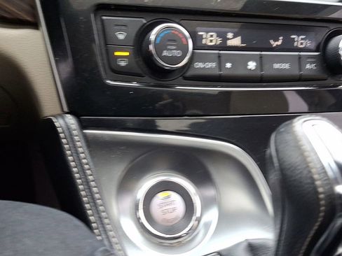 Used 2017 Nissan Maxima Platinum w/ Interior Lighting Package image 16