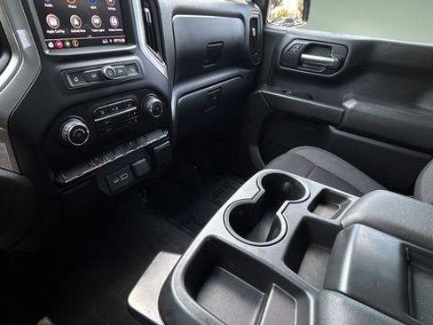 Used 2022 Chevrolet Silverado 1500 Custom w/ Safety Confidence Package AWD/4WD image 14