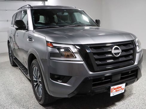 Used 2024 Nissan Armada SL w/ Midnight Edition Package image 5