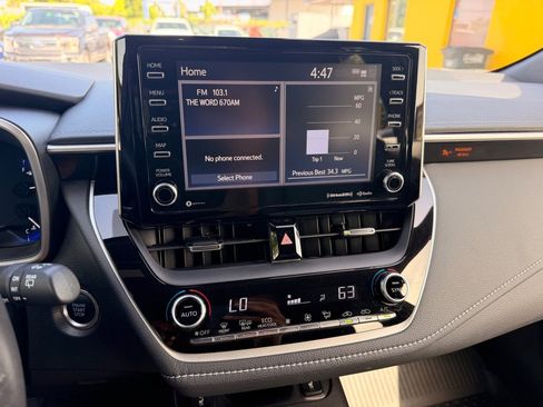 Used 2021 Toyota Corolla XSE FWD image 20