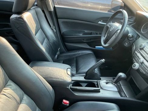 Used 2011 Honda Accord SE image 3