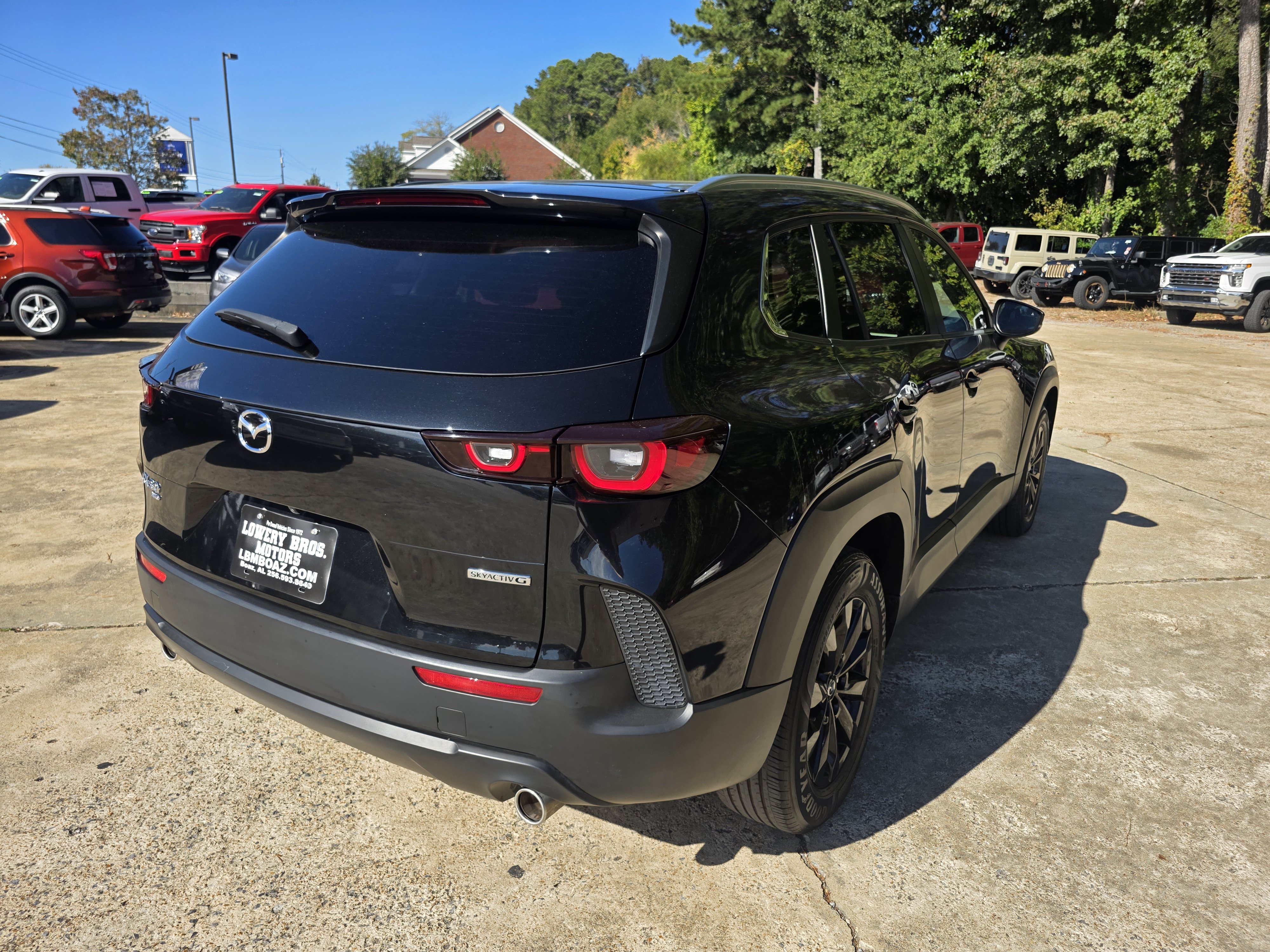Used 2023 MAZDA CX-50 2.5 S w/ Preferred Plus Pkg AWD/4WD image 6