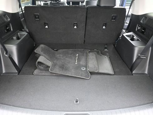 Certified 2025 Hyundai Santa Fe SEL image 15