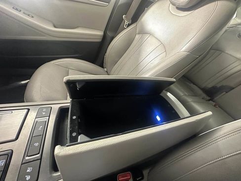 Used 2017 Genesis G80 3.8 w/ Option Group 02 image 43