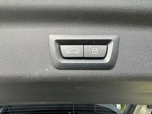 Used 2024 BMW X1 xDrive28i w/ Technology Package AWD/4WD image 40