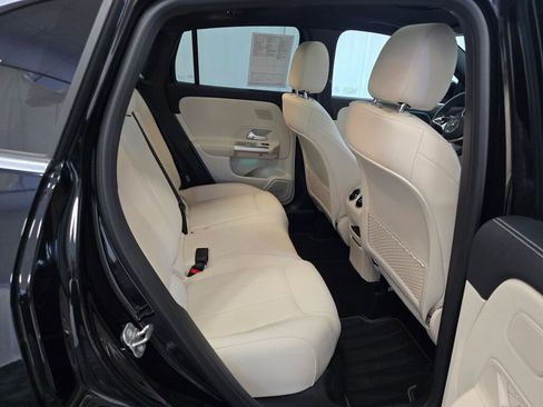 Used 2025 Mercedes-Benz GLA 250 4MATIC image 20