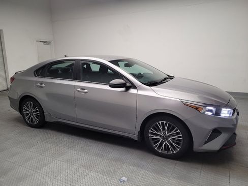 Used 2023 Kia Forte GT-Line FWD image 11
