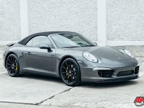 Used 2013 Porsche 911 Carrera S image 32