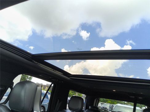 Used 2022 Lincoln Navigator L Reserve AWD/4WD image 16
