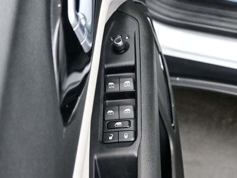 Used 2022 Jeep Compass Limited w/ Sun and Sound Group image 10