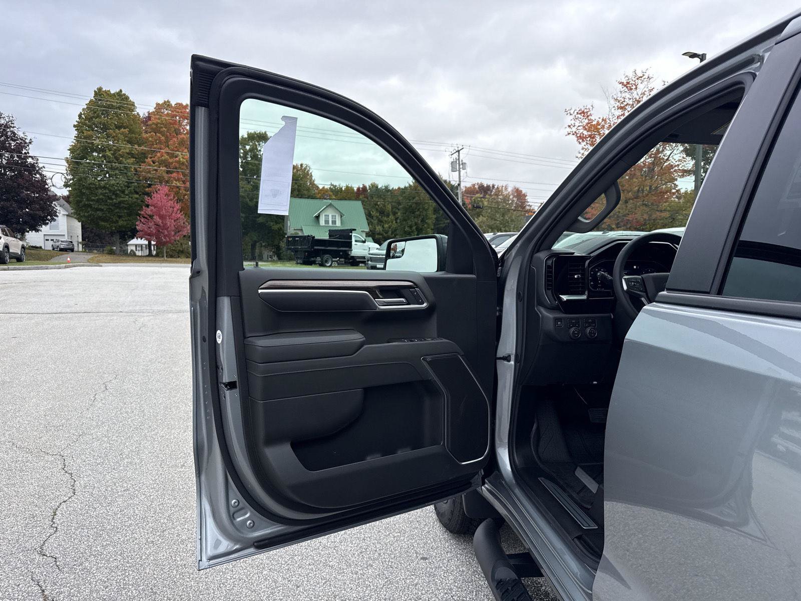 New 2026 Chevrolet Silverado 1500 RST w/ RST Select Package AWD/4WD image 16