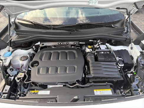 Used 2026 Volkswagen Tiguan SE R-Line AWD/4WD image 23