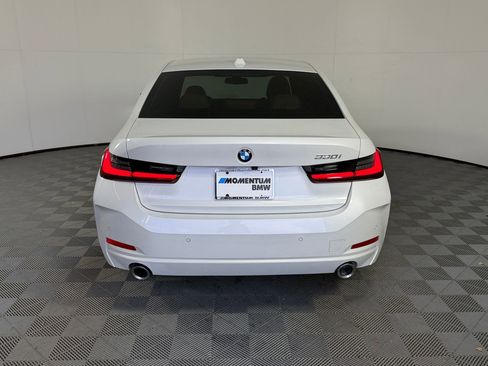 Used 2026 BMW 330i Sedan w/ Convenience Package RWD image 10