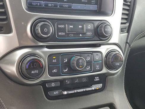 Used 2020 Chevrolet Tahoe LS RWD image 28