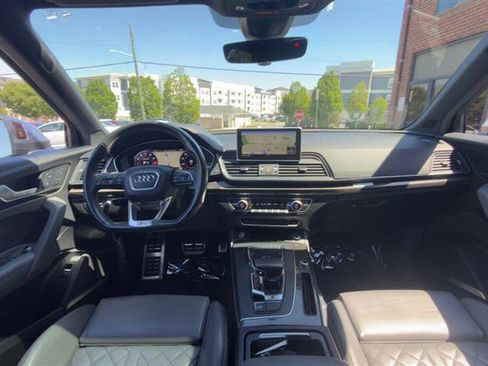 Used 2018 Audi SQ5 Prestige w/ Prestige Package AWD/4WD image 7
