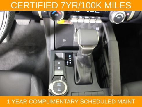 Used 2024 Toyota Tacoma SR5 AWD/4WD image 27