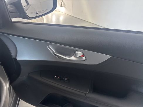 Used 2023 Kia Forte LXS FWD image 50