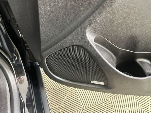 Used 2017 Chevrolet Malibu LT w/ Leather Package image 29