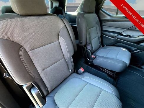 Certified 2023 Chevrolet Traverse LT w/ LPO, Floor Liner Package AWD/4WD image 27