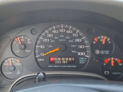 Used 2001 Chevrolet Astro Passenger RWD image 10