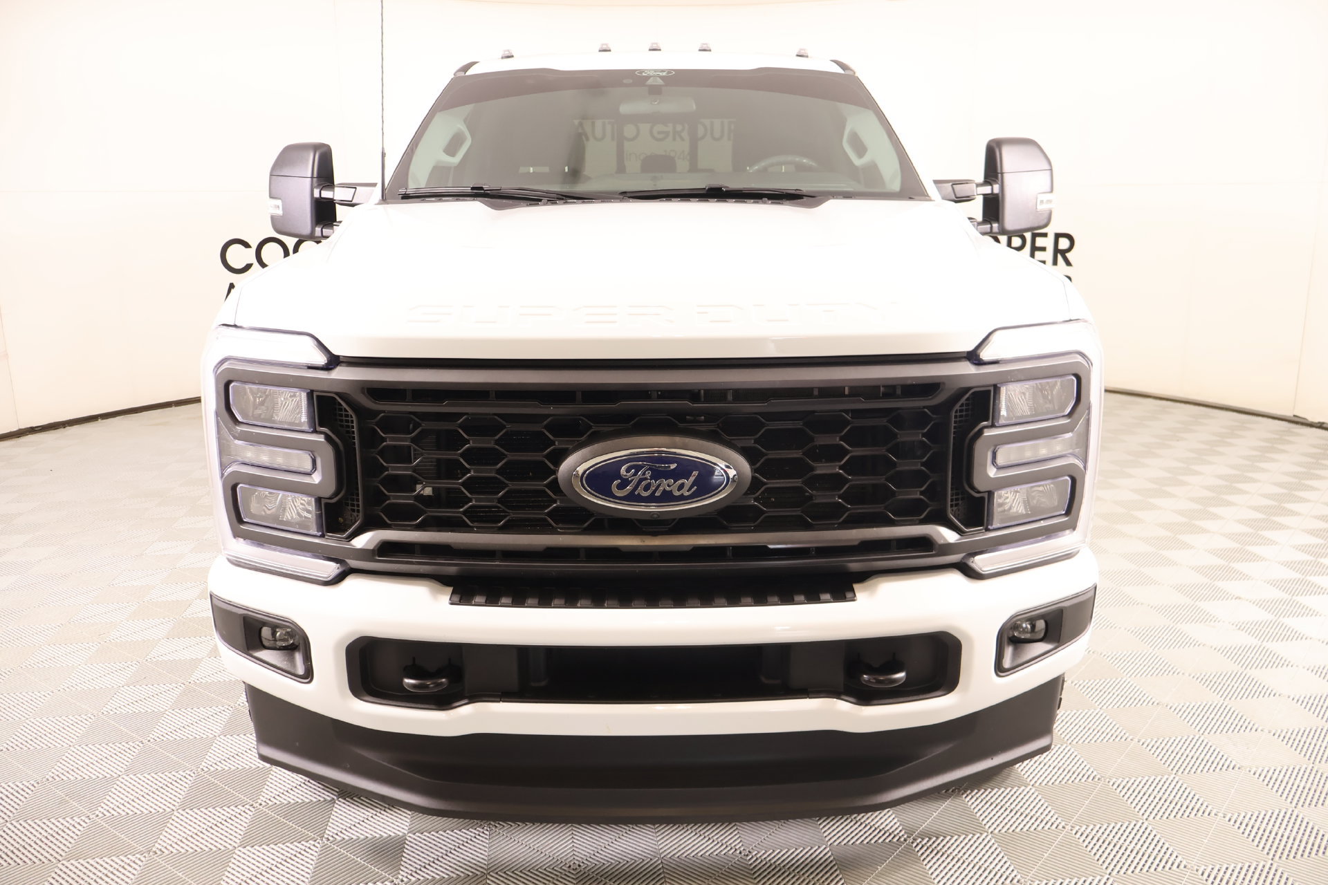 Used 2025 Ford F250 XL w/ STX Appearance Package AWD/4WD image 8