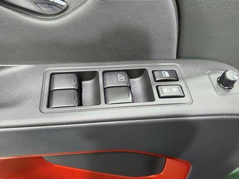 Used 2024 Nissan Frontier Pro-X w/ Technology Package image 18