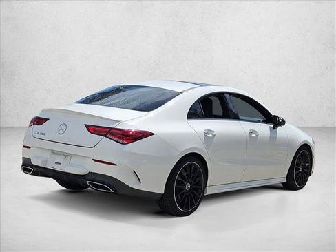 Certified 2022 Mercedes-Benz CLA 250 image 5
