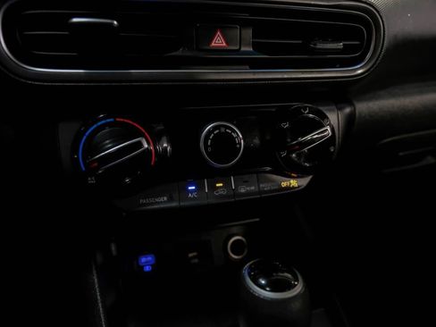 Used 2023 Hyundai Kona SE FWD image 25
