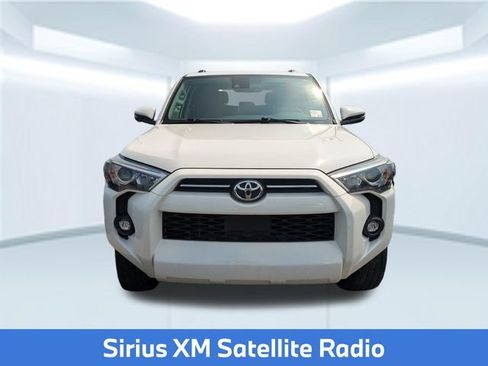 Used 2023 Toyota 4Runner SR5 Premium w/ Moonroof Package RWD image 6