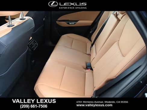 Used 2026 Lexus NX 350h AWD w/ Cold Area Package image 10