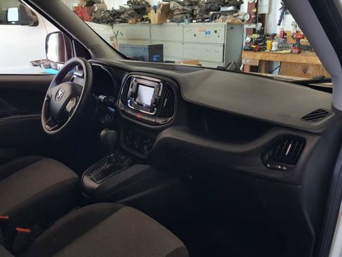 Used 2021 RAM ProMaster City Tradesman FWD image 13