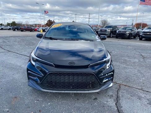 Used 2023 Toyota Corolla SE image 3